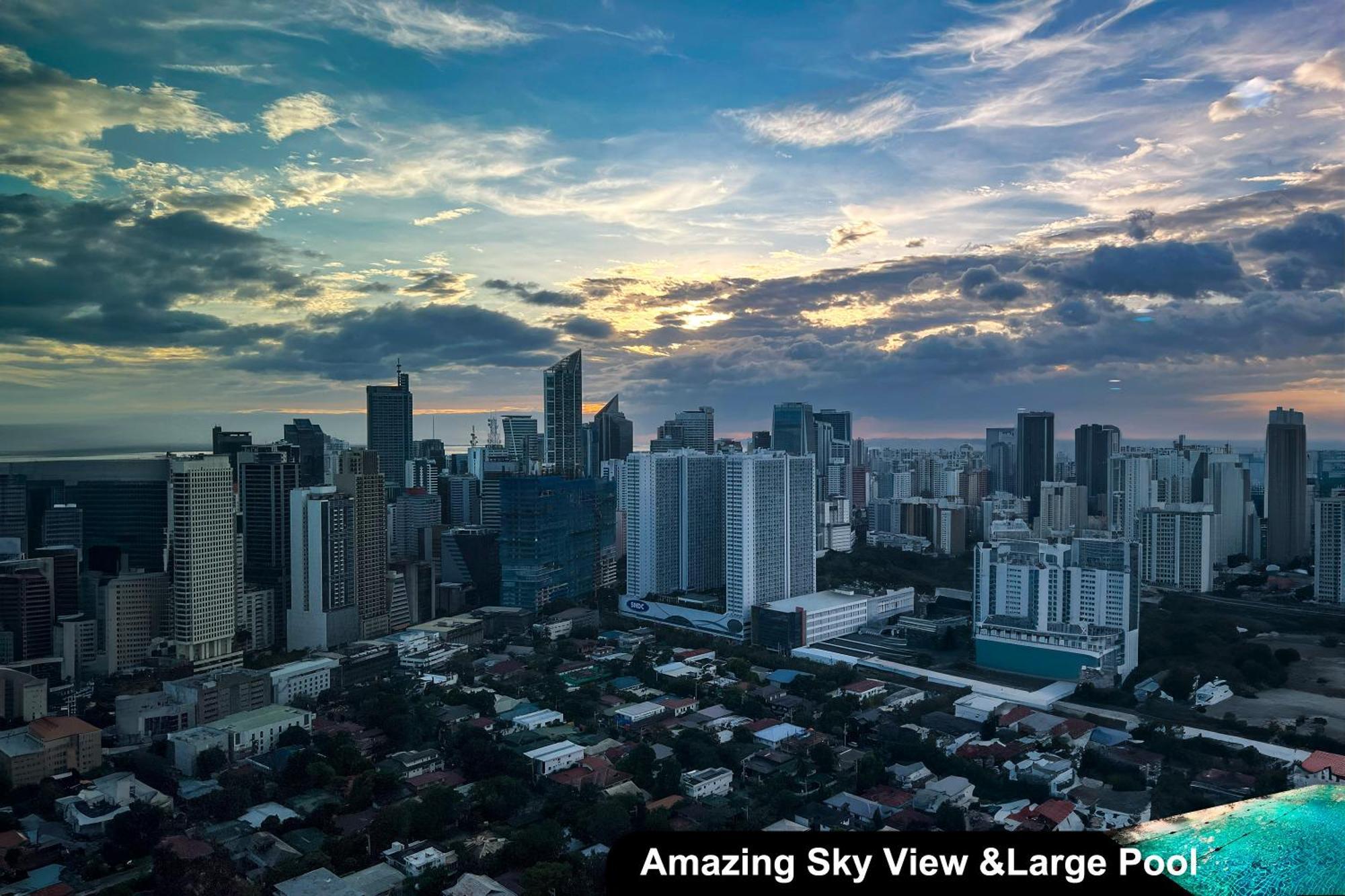 Century Spire Makati * Makati City