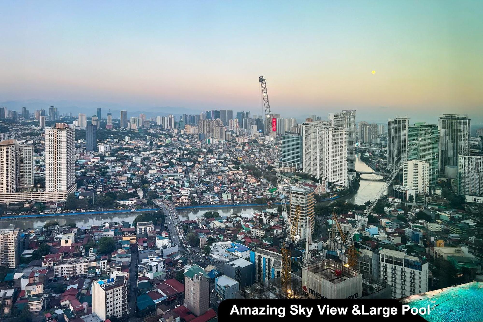 Aparthotel Century Spire Makati *